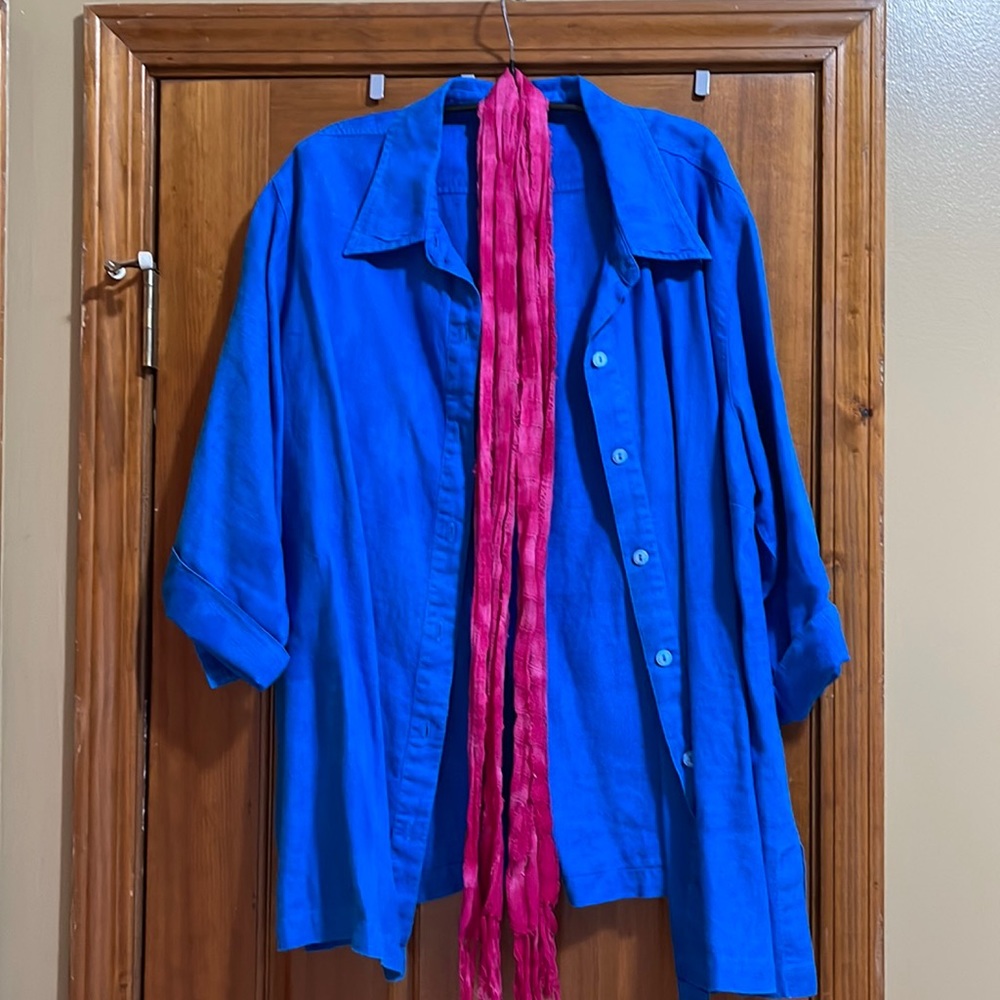 Chico’s size 3 linen button down